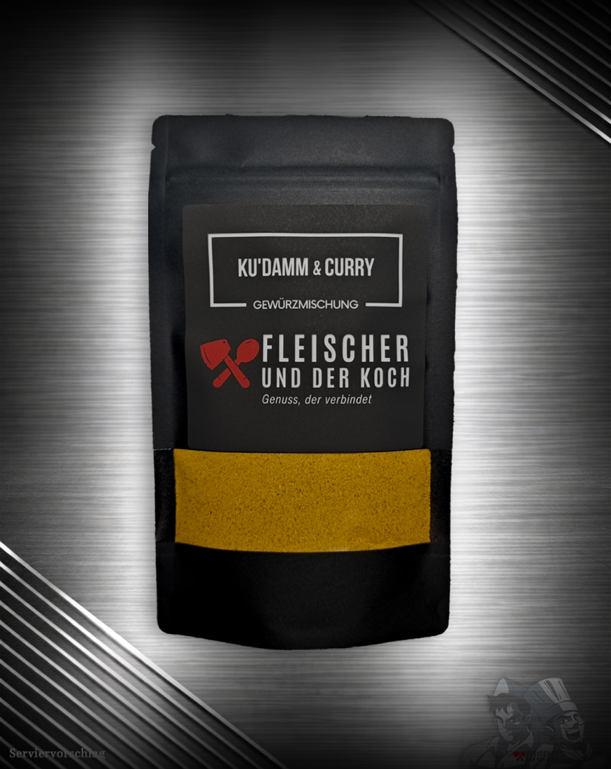 FuK Ku’damm & Curry – Mild-pikantes Berliner Curry FuK Ku’damm & Curry – Berliner Curry Gewürzmischung in Schale, Currywurst daneben