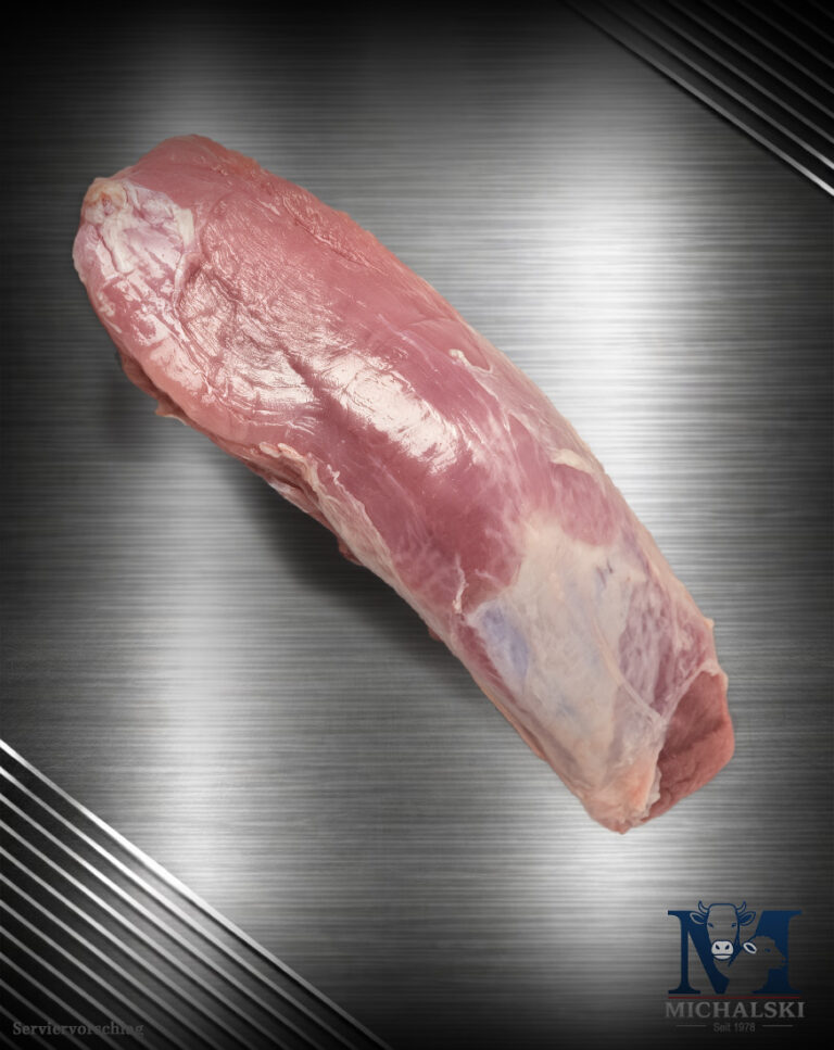 Rohes Michalski Schweinefilet aus Deutschland auf hochwertigem Hintergrund